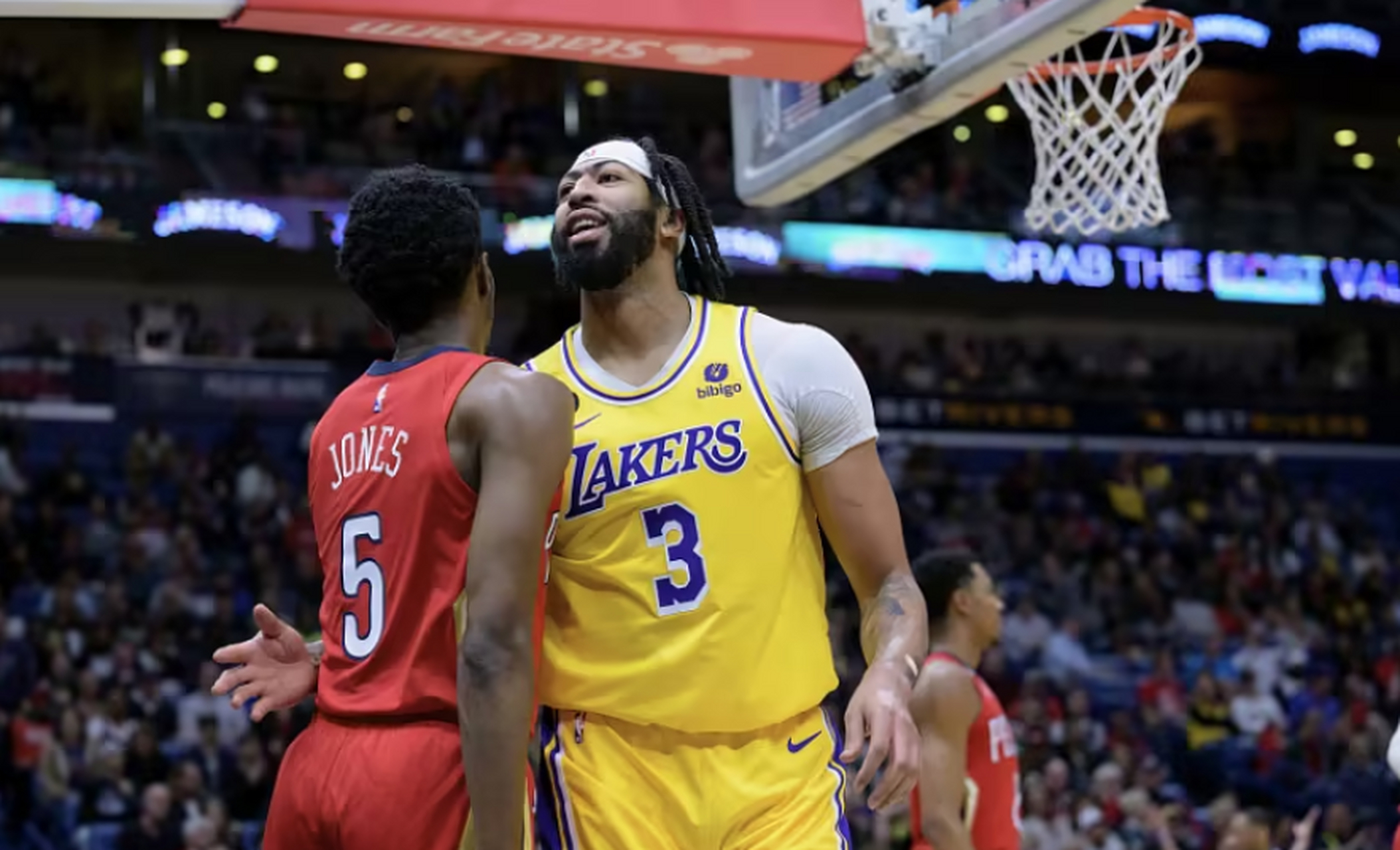 爱游戏在线-魔术鏖战爵士，浓眉哥惊艳四座