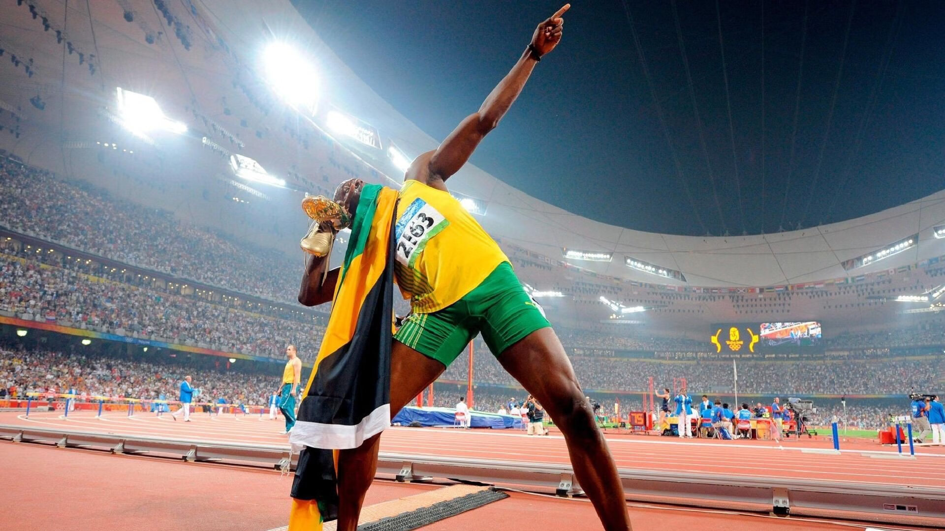 西亚卡姆爆发撕裂防线，凯尔特人铁血封锁终结黄蜂逆袭梦