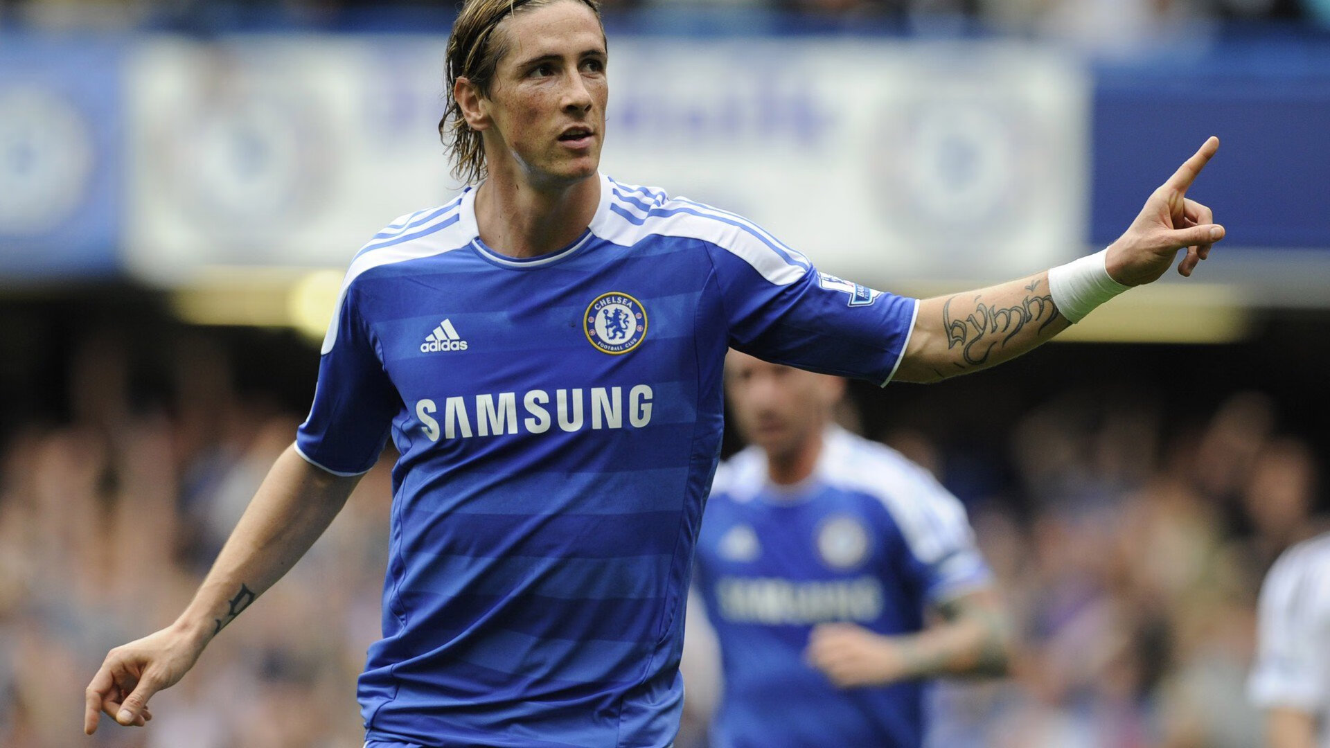 老鹰终结活塞，霍勒迪在欧冠淘汰赛接管比赛，跨越时空的终结者启示录